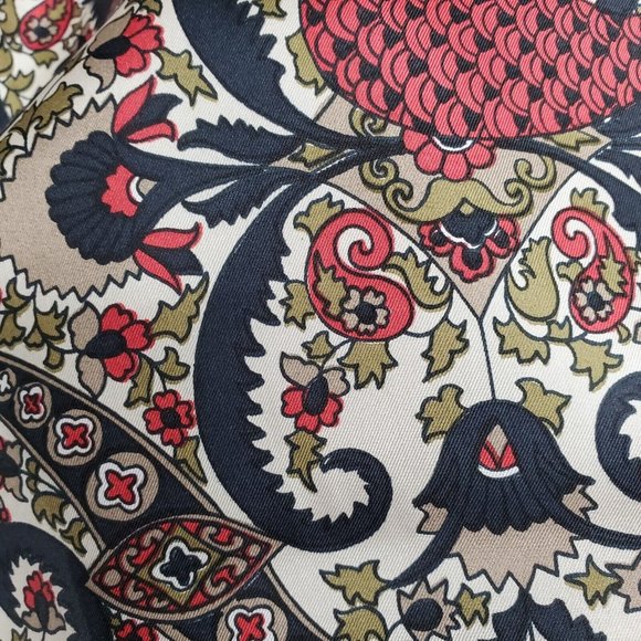 Vintage Silk Scarf Square  Black Tan Paisley 31" Square Twill Hand Rolled - Picture 6 of 11